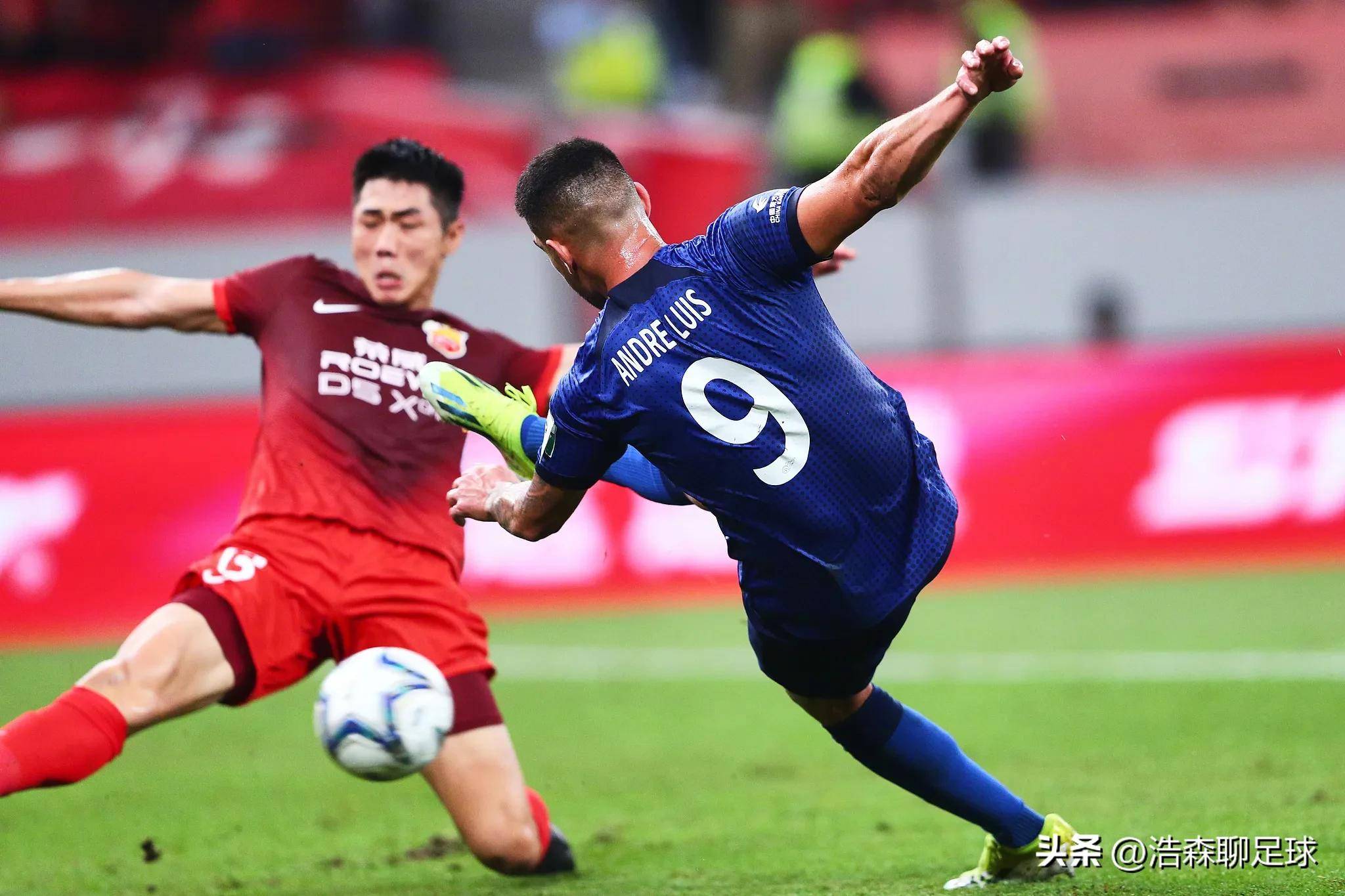 本赛季表现：上海申花深陷保级区的简单介绍