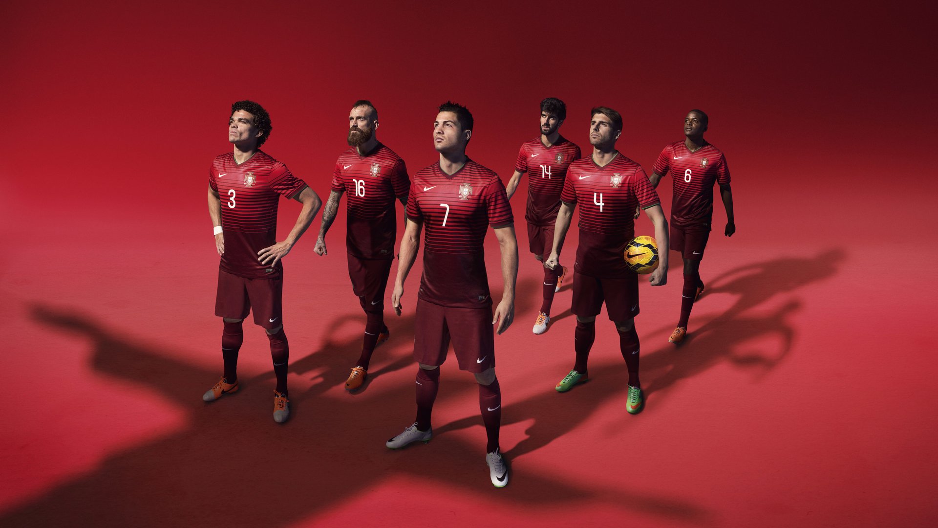 世界杯之夜，贝林厄姆用实力定义新一代中场